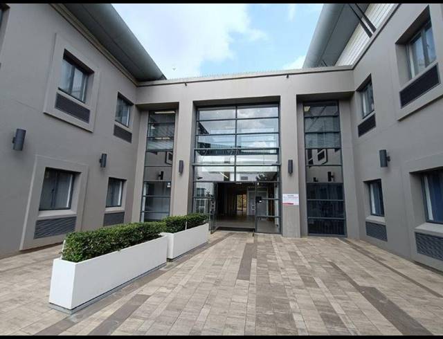 BUSINESS PROPERTY TO RENT IN STRUBENSVALLEI